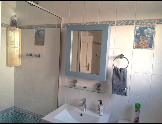 3 BEDROOM HOUSE FOR SALE IN BLUFF